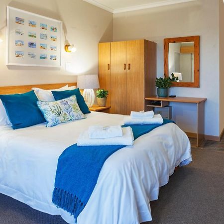 Aire Del Mar Guest House Kleinbaai Екстер'єр фото