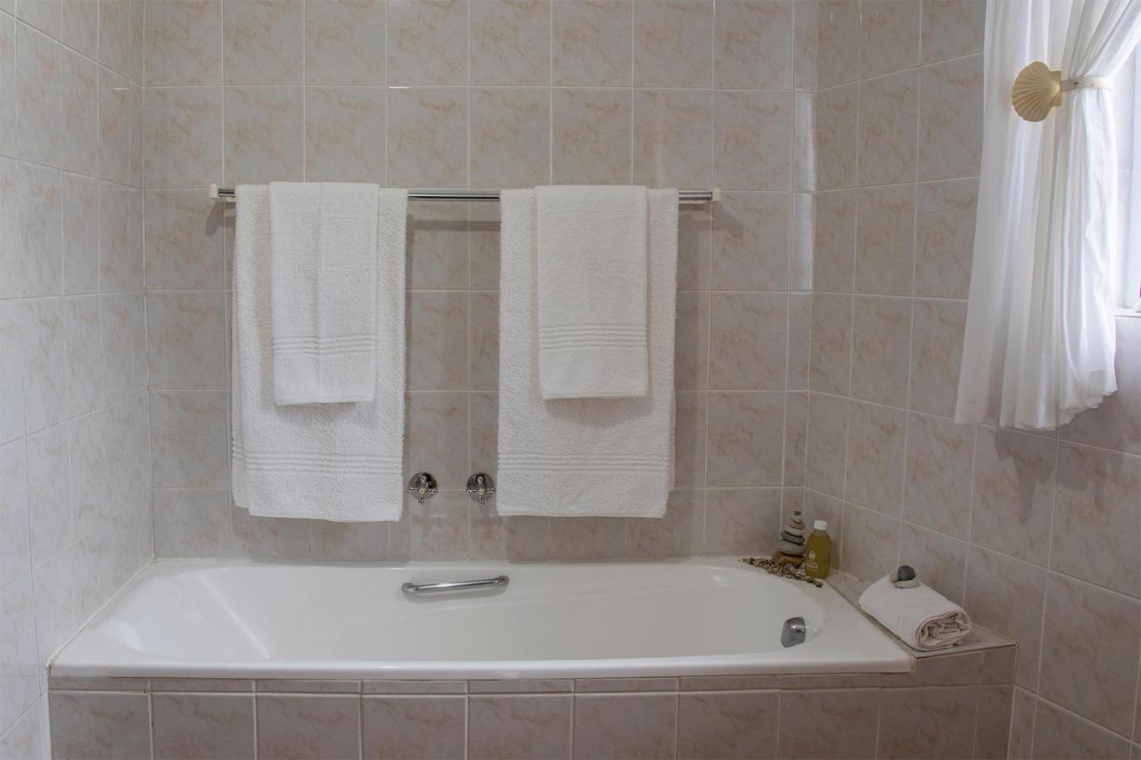 Aire Del Mar Guest House Kleinbaai Екстер'єр фото